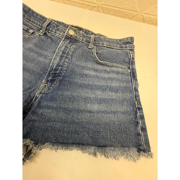 Free Assembly size 12 shorts denim USA stars strips on pockets distressed hem - Picture 14 of 15